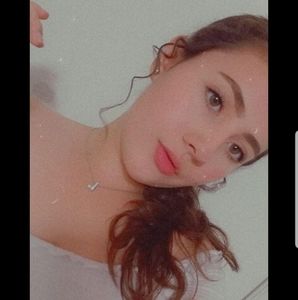 Meet your Posher, Lorena